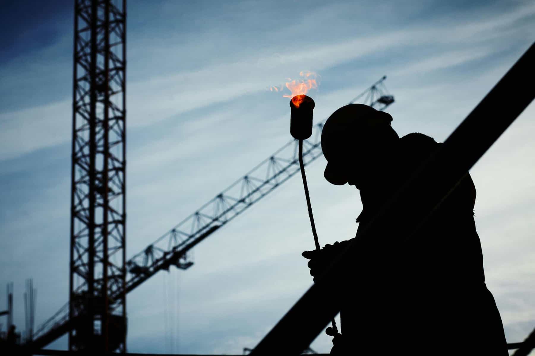 Safety training and equipment in Carlsbad NM job site by Weller Peak